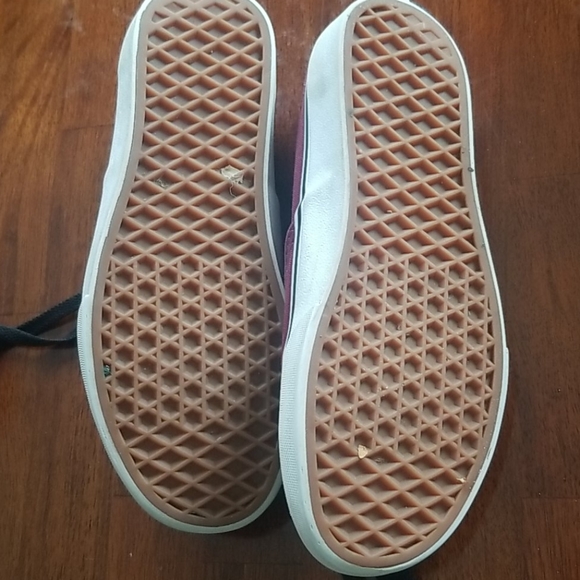 Vans - Picture 2 of 3